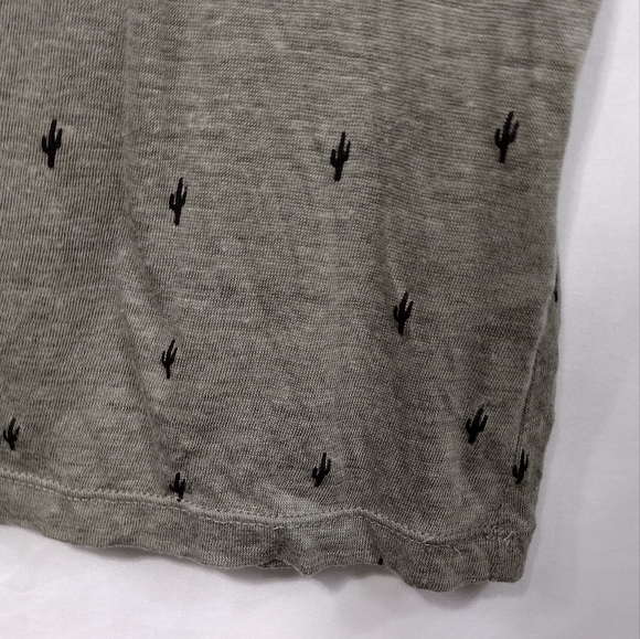 Rails Linen Cara V-neck Slub Knit Tee Womens M Sage Cactus Print Boho Retro 90s - Picture 5 of 9